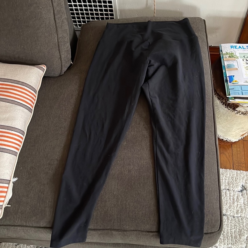 High waisted leggings try it on once too big on me
